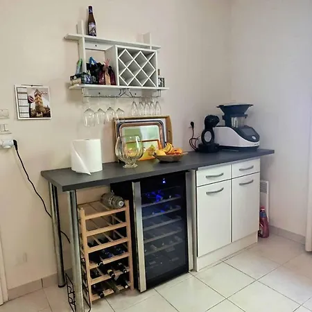 Maison 2ch, 74m², équipée, Parking, Jardin *